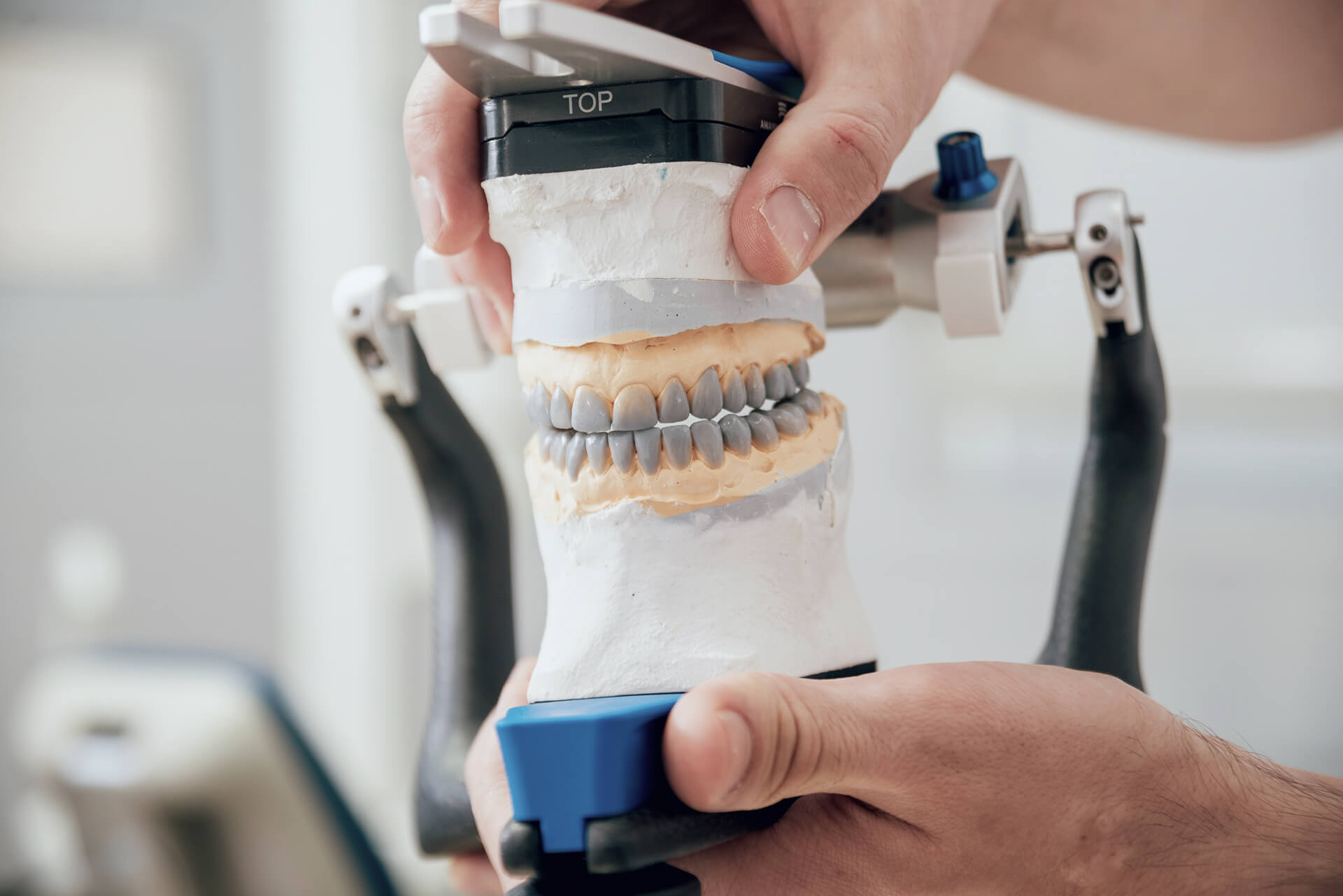 protetyka stomatologiczna roruń